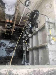 铭源环保 304不锈钢液压限流闸门 手自一体启闭机闸门 智能控制系统